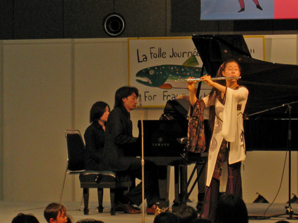 505_kidsstage1.jpg