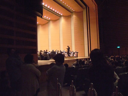 502_0ageconcert05.jpg