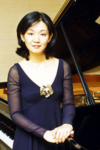 Momo Kodama