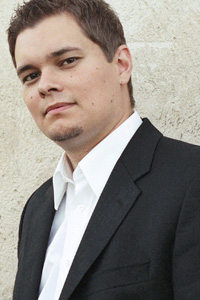 Tuomasz Katejala(tenor)