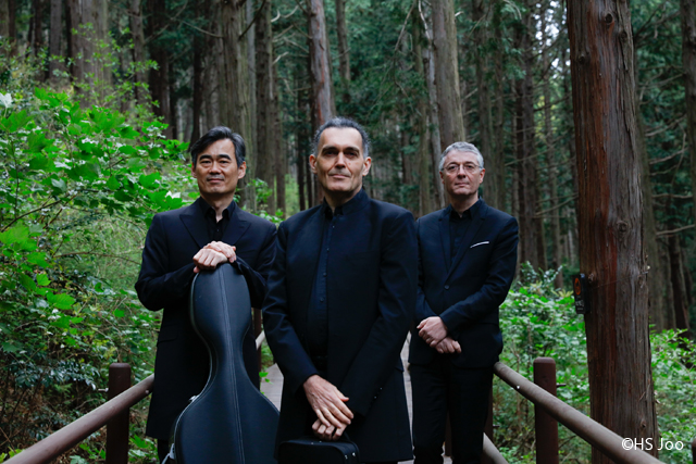 トリオ・オウオン