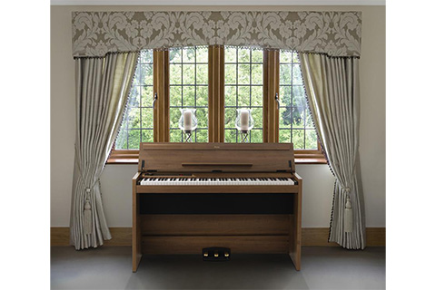 株式会社コルグ