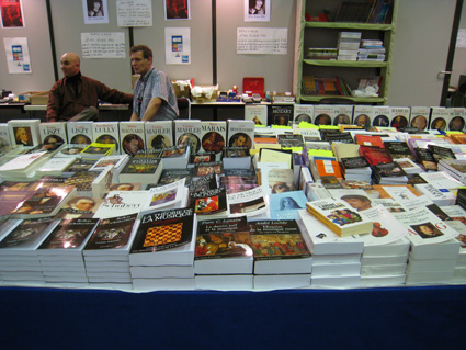 203_books1.jpg