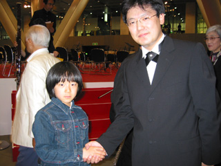 503_en8.jpg