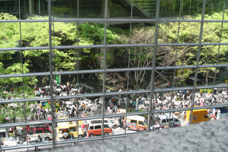 506_nigiwai1.jpg