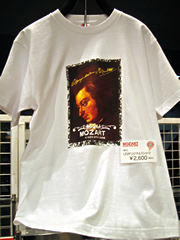 Tシャツ白