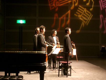 506en005.jpg
